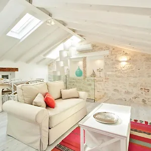 Old Town Splendid By Irundo Apartment