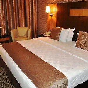 3* Hotel Fortune Plaza Hotel, Airport